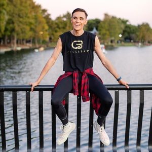 Meet your Posher, Thomas